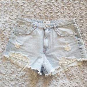 Zara high waisted distressed denim shorts
